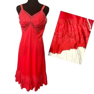 STUNNING Vintage Red Lingerie Chemise Accordion Pleats Lace with Bows 50s 60s